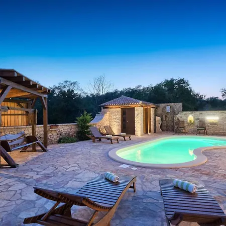 Villa Milica For 6 People - Pet Friendly Eco House With Private Pool *