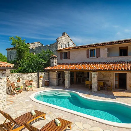 Milica For 6 People - Pet Friendly Eco House With Private Pool Villa