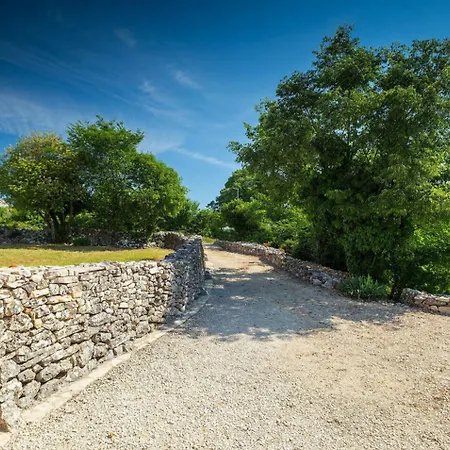Villa Milica For 6 People - Pet Friendly Eco House With Private Pool