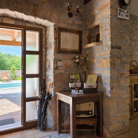 Villa Milica For 6 People - Pet Friendly Eco House With Private Pool *