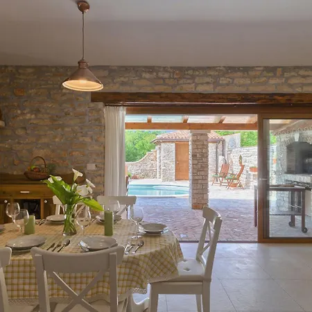 Milica For 6 People - Pet Friendly Eco House With Private Pool