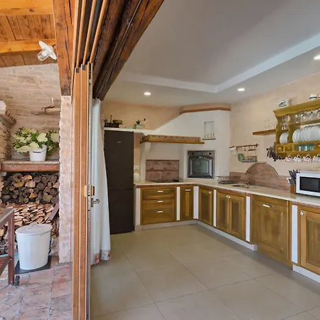 Villa Milica For 6 People - Pet Friendly Eco House With Private Pool